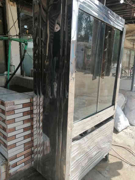 شوايه مال دجاج جديده كامله وشغاله طباكيات وياهه وشياش اربع اتصال عل رقم ***********
