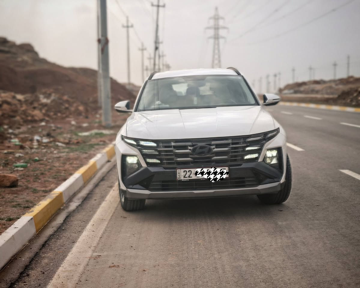 ماشية فقط 13500 كم قابل للتغير ضمان شركة الاولى بها
  ,
مواصفات
✅✅✅hyundai tucson 2025 توكسون ✅✅✅
—موصفات —
🔥🔥مقاعد تبريد🔥🔥
✅1- بصمة وتشغيل عن بعد
✅2- حساسات أمامية وخلفية
✅3- اوتو هولد
✅4- هاند بريك كهربائي (بصمة)
✅5- مساعد نزول منحدرات
✅6- شحن وايرلس
✅7- ABS
✅8- مرآه جانبية قابلة للطي
✅9- المقاعد الامامية كهربائية
✅10-شاشة 12.3 انج تدعم ابل كاربلي واندوريد اتو
✅11- نظام تبديل القيادة سبورت و نورمل و ايكو
✅12- لايتات دوارة لانارة اقوئ في الزوايا الميتة
✅13-كامرة خلفية دوارة
✅14-مثبت سرعة
✅15- اضائة نهارية LED
✅16-ستائر خلفية متحركة
✅17-ويل18
✅18 - صندوق كهرباء
✅- شكل بصمة جدید

للسعر ارسل رسالة الى واتس اب ***********
