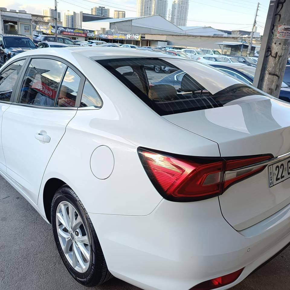 mg5 2024 كؤمفور
٤١ هه زار رؤشتوه ته نها تؤزيك جالوشوختي هه يه 
ره نكي سپي ناو زه رده به سمه يه و شاشه يه  ره قه م هه وليره
99$معامه له يه كي كه م
***********
