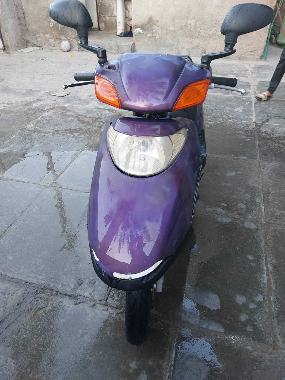 سبيسي للبيع نضيفه كلش وكلشي مانقصه لايت زنون ستان حساس تخم تاير مكينه كلش نضيفه لادخان ولا نضوح وشلعه فول اشاير كله شغاله المكان واسط السعر ٢٥٠ وبيه مجال رقم الهاتف ( ***********)(
