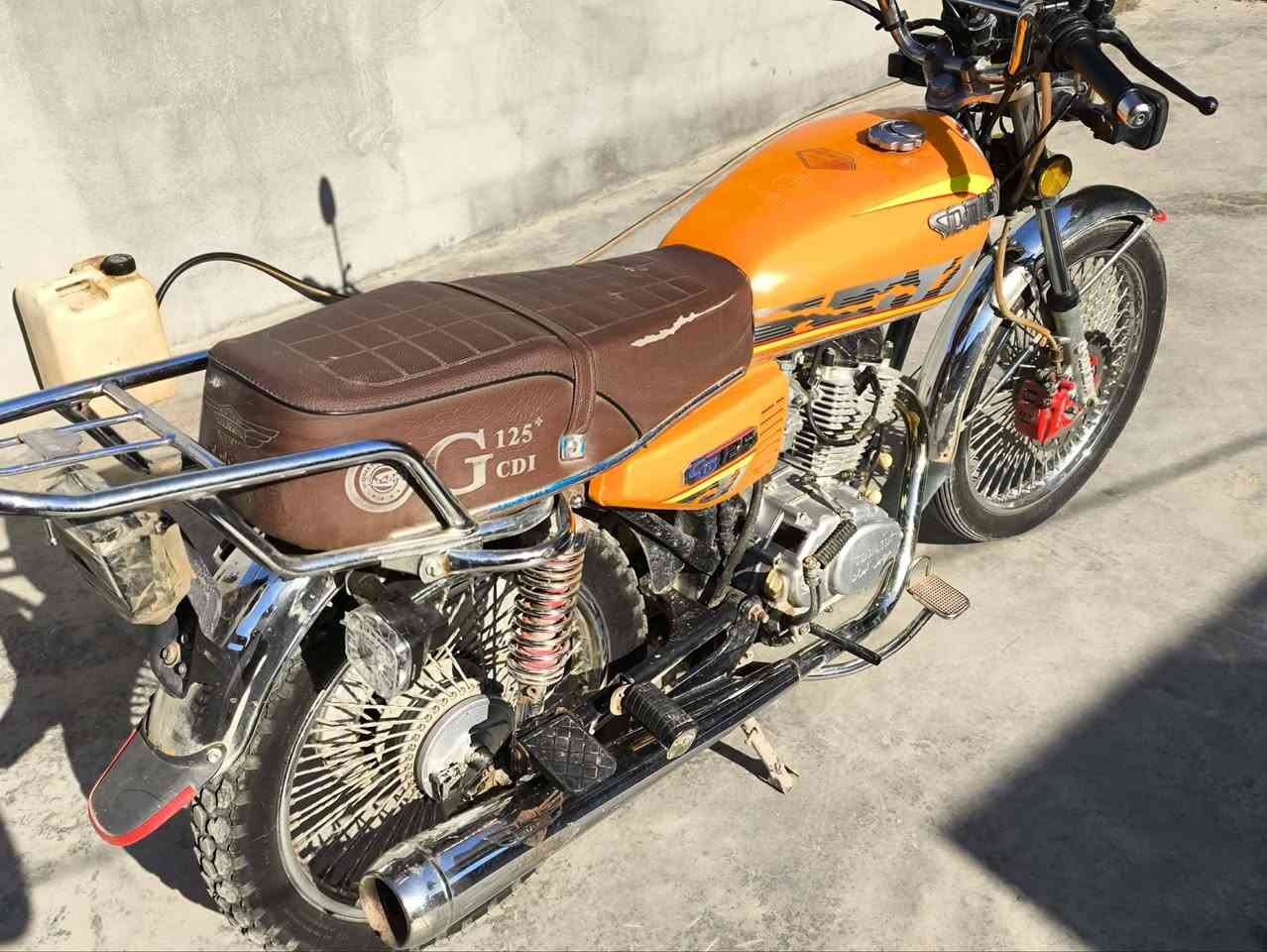 السلام عليكم ورحمة الله
دراجه تايكر

 موديل 23 

اوراق كامل 

السعر575بيه مجال وتدلل 

مكاني واسط الصويره 

***********
