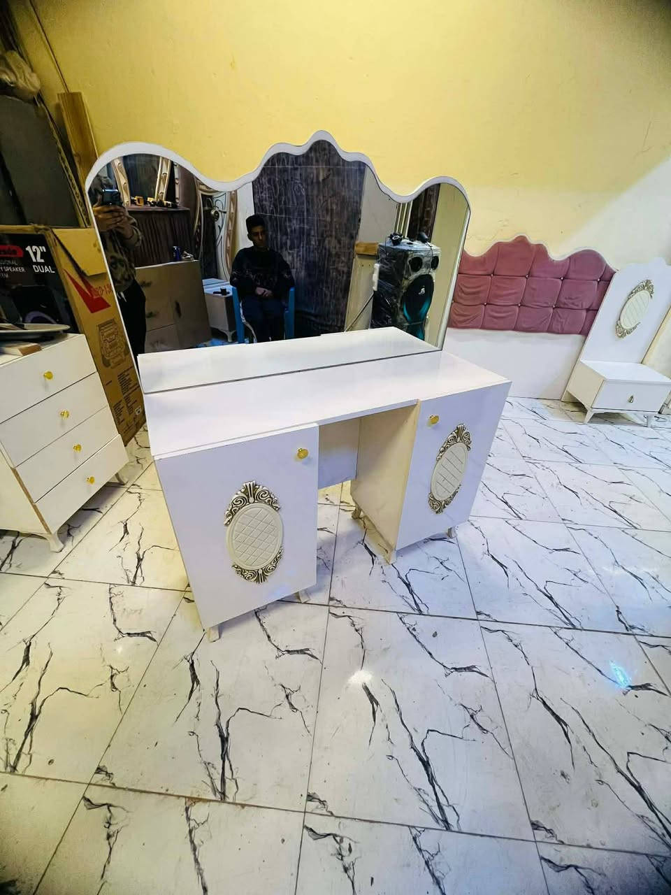 سوينه عروض عل الغرف بدل 600 صارت بس 475 سارعوو لحجز 6 قطع مع شد نقل داخل بغداد مجاني 😉@


**إذا كنت صاحب هذا الإعلان وتريد حذفه لأي سبب، رجاءا أرسل رسالة إلى الدعم الفني**