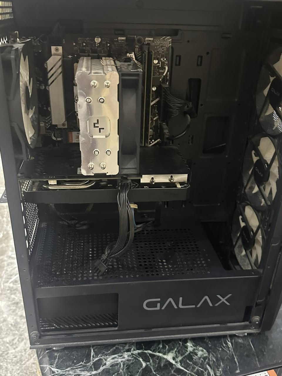 معالج/ i5 12400f
بورد / msi b760
الكومبو سعرة ب 300 قفل
رامات / 2*8 3200 kllisre ب 100
مبرد/ هوائي aigo ب20
يو بي اس من شركة فاربر 2500 ويا ضمان سنتين وبطاريتهة زينة  ب 100
تجميعة للبيع ابيع قطع وبيع كامل 
بور سبلاي / asus 850w gold ب 130 
اربع يدات من نوفا ايليت متوفر كل الوان  قطعة ب 25
   بورد / asus b760 ddr4
معالج/ i5 12400f
كومبو ب 325
الكرت / 3060 ب 400
الرامات / 2*16 ب 140 transcend
الكيس/ galax ب 65 
مبرد هوائي / ديب كول ب 25
بور سبلاي/ برونز mass 650w ب 45
ماوس RAZER VIPER 2pro السعر 60 ماوس steelseries rival 650 Wireless السعر 40 ماوس meetion m990 السعر 10 
مكاني دورة اكو توصيل لكل العراق والاسعار واكو غراض بسعارهن بيهن مجال


**إذا كنت صاحب هذا الإعلان وتريد حذفه لأي سبب، رجاءا أرسل رسالة إلى الدعم الفني**