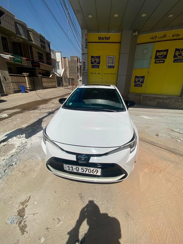 للبيع كورلا هايبرد 2024 بيها الدوسه الخلف الصدر صبغ بسيط و شخوط بالباب تصليح درجه أولى وبيها شخوط ورصعات موضح بالفيديو  كامره خلفيه 
رادار امامي  
نظام تحكم ستيرن
نظام تحديد مسار
توقف ذاتي
اوتو هولد
قطعتين تبريد
سايد بريك بصمه 
السعر 140
مكانها  بغداد للاستفسار ***********
