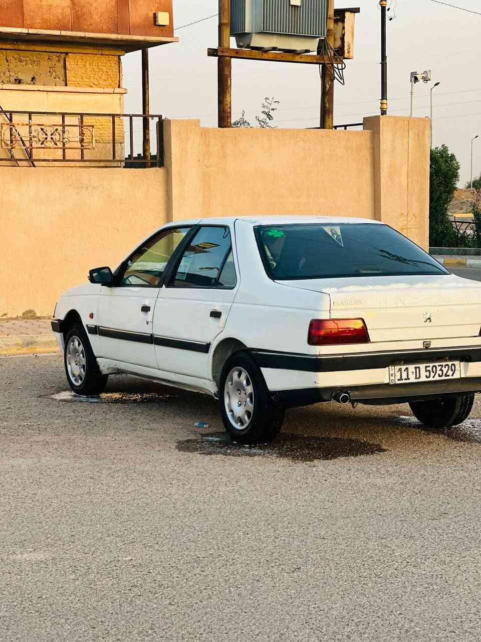 سلام عليكم بيجو 405 موديل 9 سياره جاهزه كير ومكينه وحداديه كفاله تخم تاير جدد كهربائيات كله شغاله تبريد وي لسويج سياره مكفول من لضربه بيه مكانات صبغ سبب جراد فقط لباقي مكفول رقم بغداد انكليزي تحويل ثاني يوم مشروع وطني سنويه ل30 سعر 34 وبيه مجال قليل عنوان واسط لكوت رقم ***********
