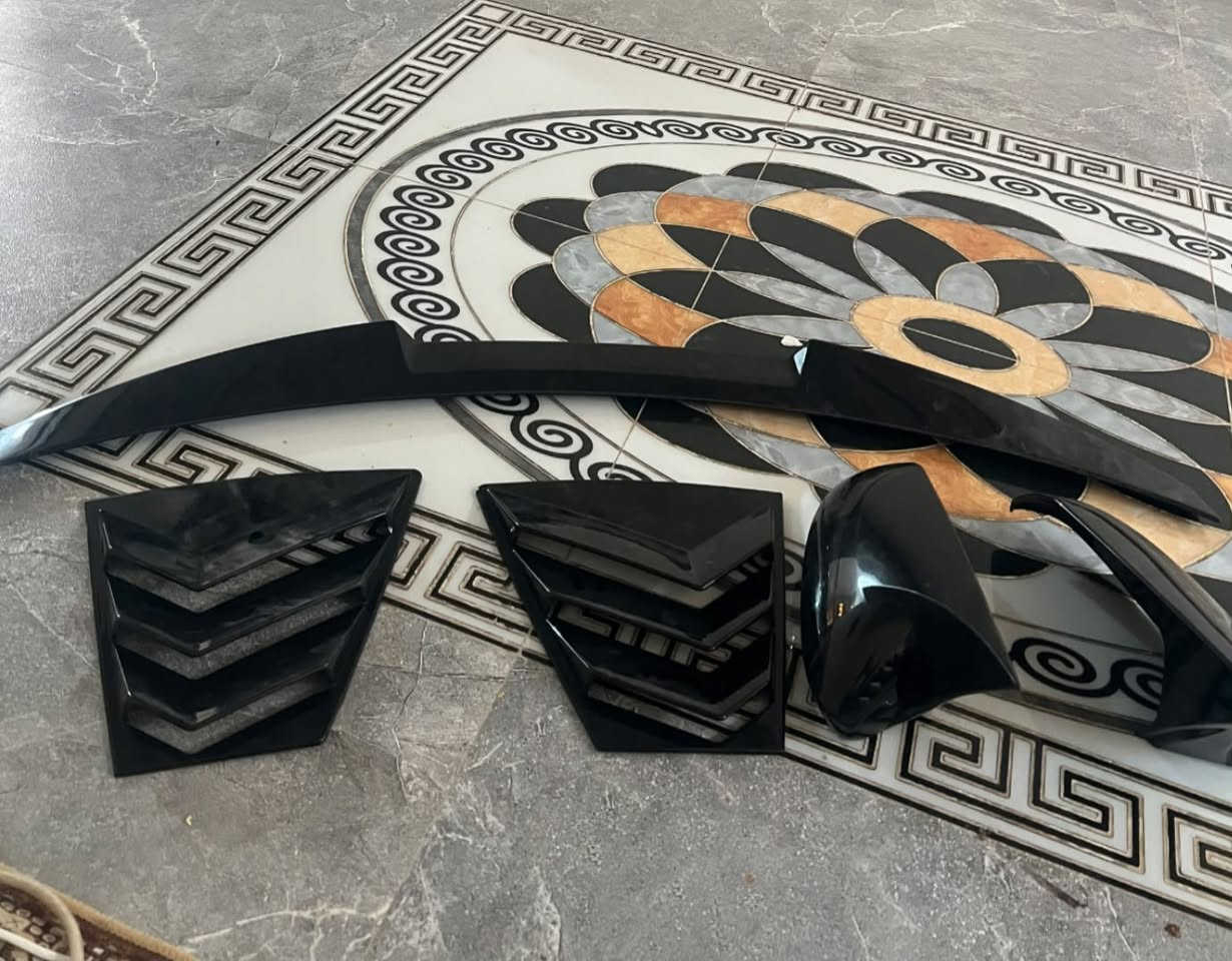 جنح او مثلثات او كفر مري مال كورلا للبيع جوا سوك ***********
