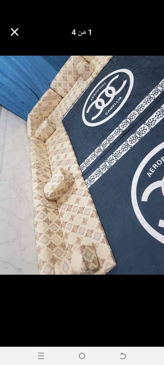 گعده عربيه متكونه من 6 منادر واحد من عده اصغر شوي . 
و8 مساند و2 زاويات . و6 تكيات .
مكانهم بصره خمسه ميل البصرة, العراق


**إذا كنت صاحب هذا الإعلان وتريد حذفه لأي سبب، رجاءا أرسل رسالة إلى الدعم الفني**