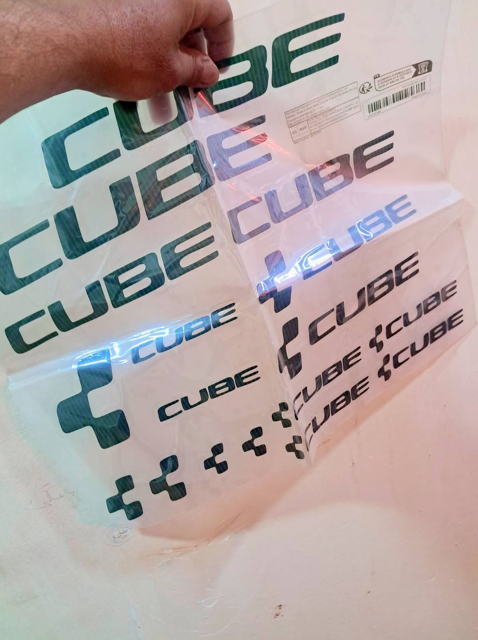 للبيع
ملصقات اصلي ماركه كيوب اصلي 
لون كاربوني 
السعر 25الف مع التوصيل 
يوجد توصيل


**إذا كنت صاحب هذا الإعلان وتريد حذفه لأي سبب، رجاءا أرسل رسالة إلى الدعم الفني**