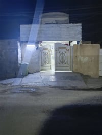 بيت طابقين بناء بلوك  للبيع الصليخ شارع المعارض 07823698338