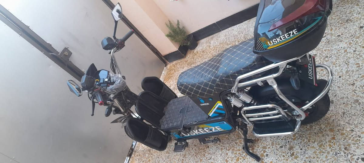 السلام عليكم
للبيع دراجة شحن نوع هارلي جبلي 
الدراجة بحالة جدا ممتازة (اخو الجديد) 
ست بطاريات السعر /٧٥٠ وبي مجال 
للاستفسار اتصل / ***********
***********
