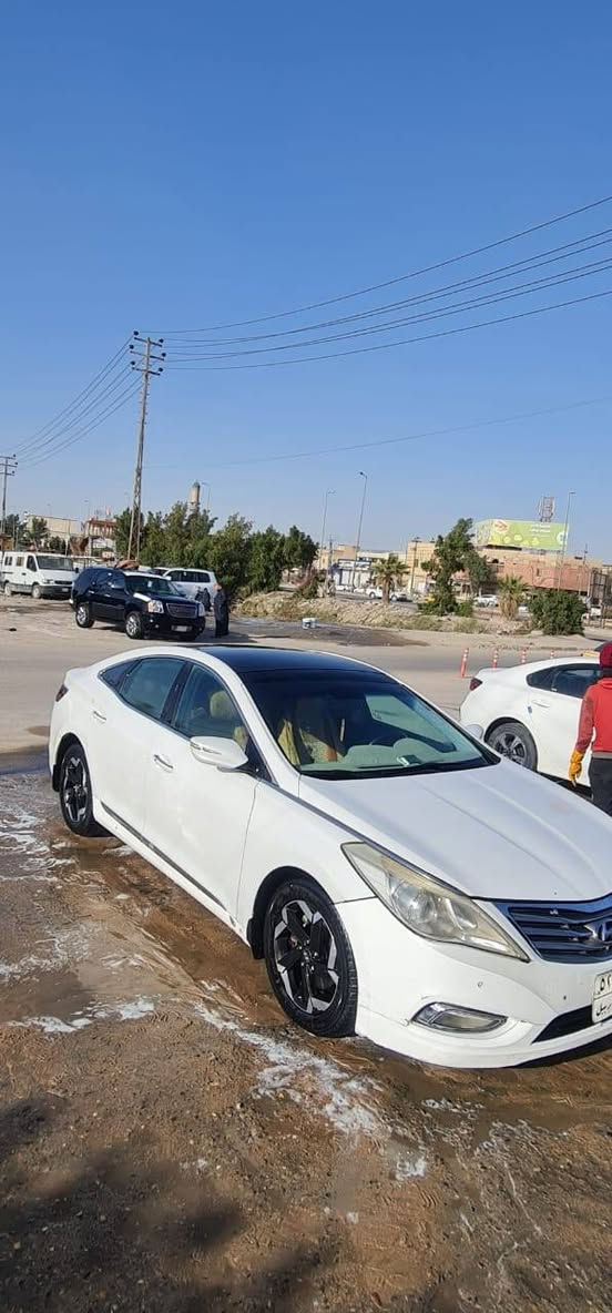 هيونداي ازيرا موديل 2012 محرك 2700 سنويه منتهيه رقم اربيل السعر 95 وبيها مجال
***********
