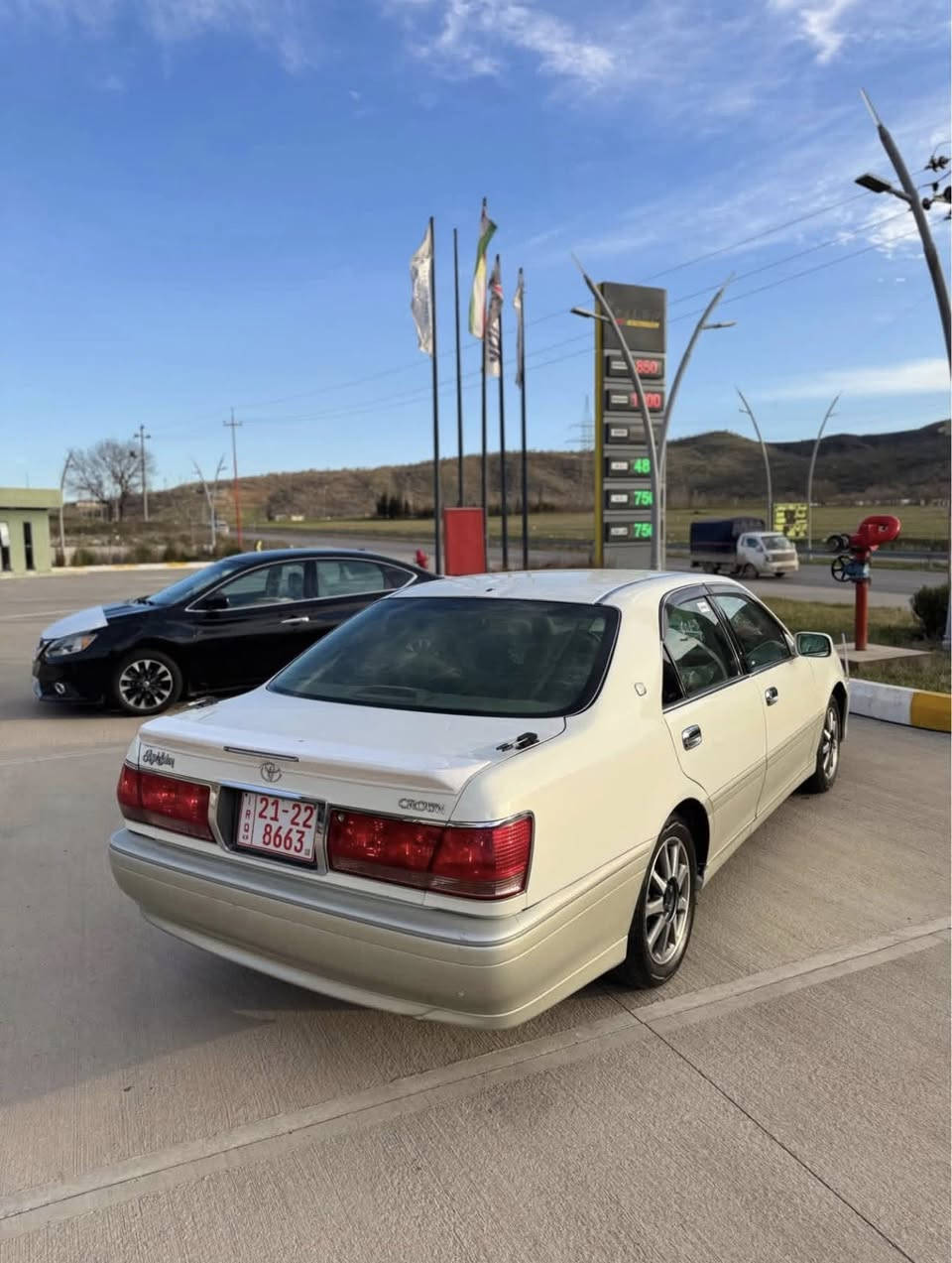 تویتا کڕاون مەلیکە بڕاوە بڕاوە
سعری ٤٣گەڵاو مەجالیکی کەم
موشتەری نی بیزارمان مەکە پیت زۆرە تەلەفۆن مەکە
مەلیکە مۆدیل ٢٠٠٣بڕاوە  بی بۆیاخە سەیارەکە ڕەسمی سۆنەرەکەیم داناوە
٢٠٠٣ی مۆزی 
لایتی پیشو دوای کریستاڵ
٣دوگمەی  ٤کوشن کارەبا پەردە دەشبوڵ نەجەف
مەکینە دیفۆڕی گەورەD175 بی دیلکۆ
بیچاڵ بی شوخت بی بۆیاخ 
کامل کامل جایز کراوە 
تەبرید ساردیو گەرمی بەشەرت 
کامل جایز کراوە هەموو گیانی بەشەرت 
چرکەو ١٠٠دۆلار ببڕە
عەیبوو ١٠٠دۆلار ببڕە
٤تایەو ویلی نەجمەی لۆک لۆک بۆ بەسراوە
هایدرۆلیکی گیڕی گۆڕاوە
هەموو گیانی بەشەرت✅
گیڕومەکینەی بەشەرت
سەیارەکە کامل جوانکاریشی بۆ کراوە
باڵی سنوقی بۆ بەسراوە تەنها سایەقیکی دەویت
لەخزمەت هەموو لایەکم
‎تکایە موشتەری نی سەرمان مەیەشینە🤍

شوێن/ڕانیە
Zh/0750 188 1878
ڤایبەر و واتس ئەپی لەسەرە
