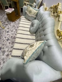 تخم قنفات 10مقاعد  وميز طعام زان درجه اولى  علق واكتبلك السعر 07711416...