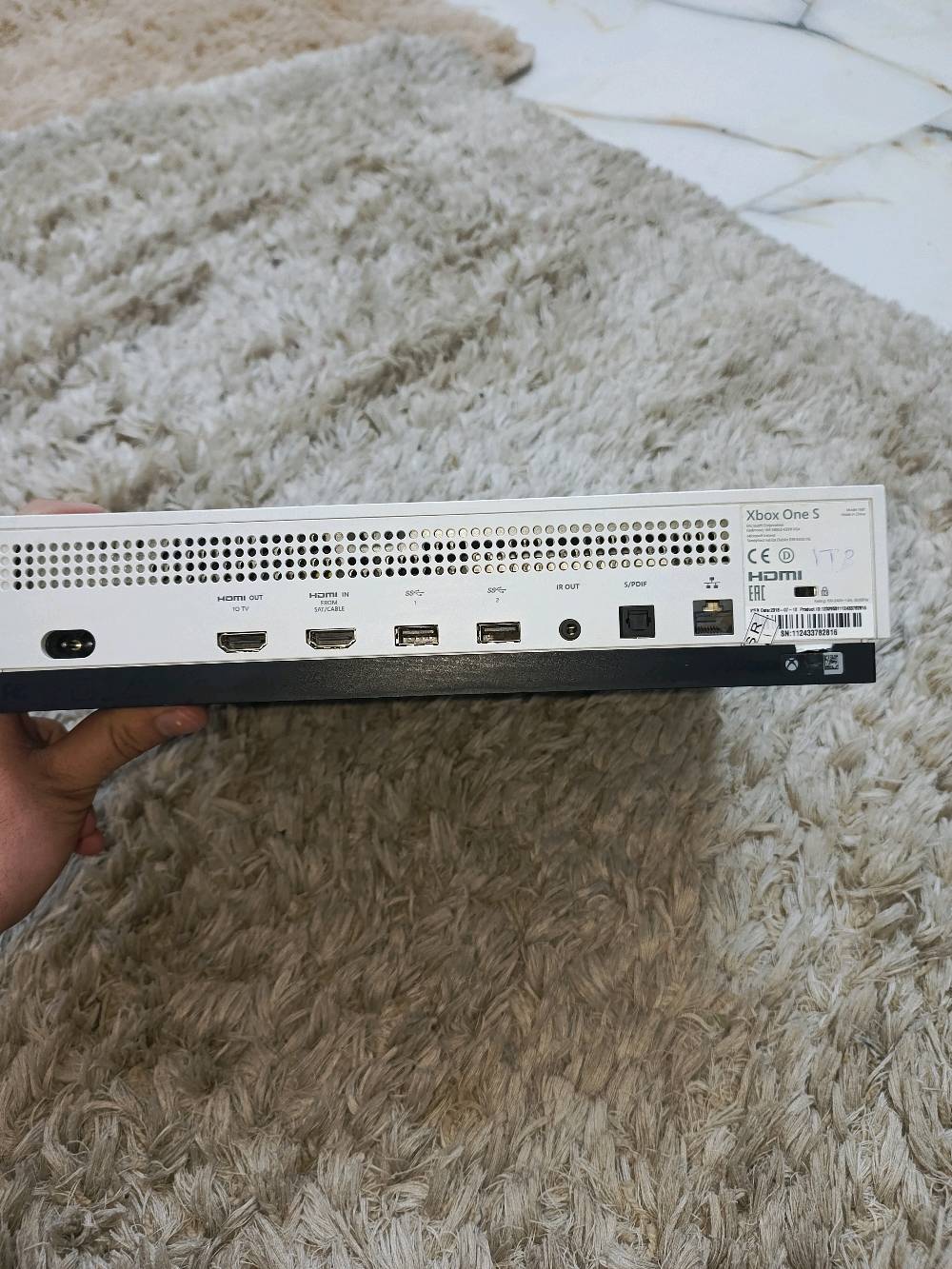 جهاز اكس بوكس وان اس 
نضافة ٩٩
ذاكرة وان تيرة
مفتوح بس تنظيف 
جويستك مال سيرس اس
وبي ستة العب قوية منزلة بي
١٥٠ وبي مجال
تواصل ***********