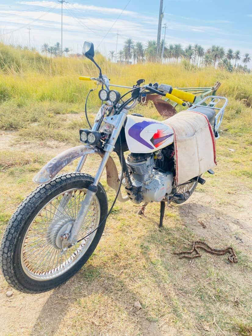 سلام عليكم.. تراجة ايراني موديل 2019 دراجة كاملة من كلشي بس توها كايمة حتى دخان مابيها ولا تصرف دخانة قليلة كلش يعني تبخير كلش بصيط ماصار هواي من كامت يعني صار سبوع محرك مفتح مرة وحدة السعر 260 و بيه مجال التواصل على رقم واتساب انتصال ***********
