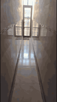 نصف قطعة 72متر للبيع  قطاع 51قرب شارع الخدمي الاورفلي بناء حديث قاطين ...