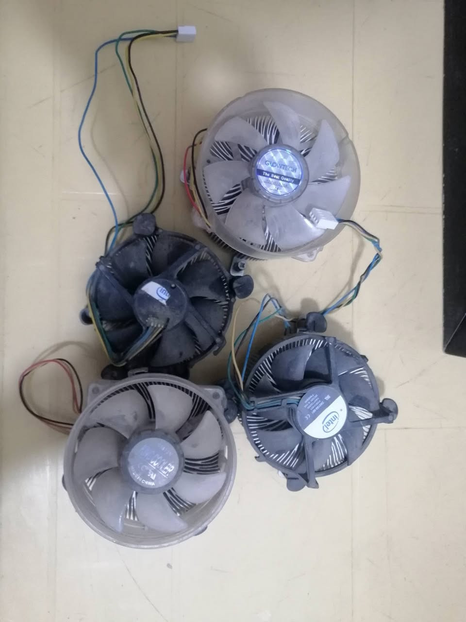 متوفر اسعار مناسبة والياخذهن كلهن سعر أقل


**إذا كنت صاحب هذا الإعلان وتريد حذفه لأي سبب، رجاءا أرسل رسالة إلى الدعم الفني**