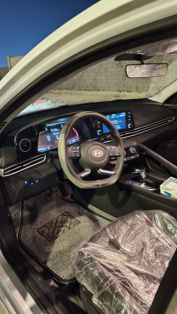 سلام عليكم
الإنترا تجميع صين موديل 25 
عداد 3 آلاف 
جديدة كلش 
ومصروف عليها 
كفالة عامة من زلغ
بس ما عدا الدعاميه بيها كسر بسيط كلش بشباك 
واحد رجع عليه بگ ومصلح 
دوشمه أرضيات وأرضيات 
دوشمه صندوق
سستم كامل أسود 
سيارة هواي بيها كماليات مصروف عليها 
محرك 1500 cc
شاشة دجتل
هاند بريك كهربائي ودرايف مود أوتو هولد 
وتحكمات استيرن 
لايت عدسه LED
دخول بصمه وتشغيل بصمه 
حساسات أمامي 2 وخلفي 4 
بانزين كلا محسن ودهن ادينول 
مكاني البصرة الزبير *********** 
سعر 160 ورقة قفل
