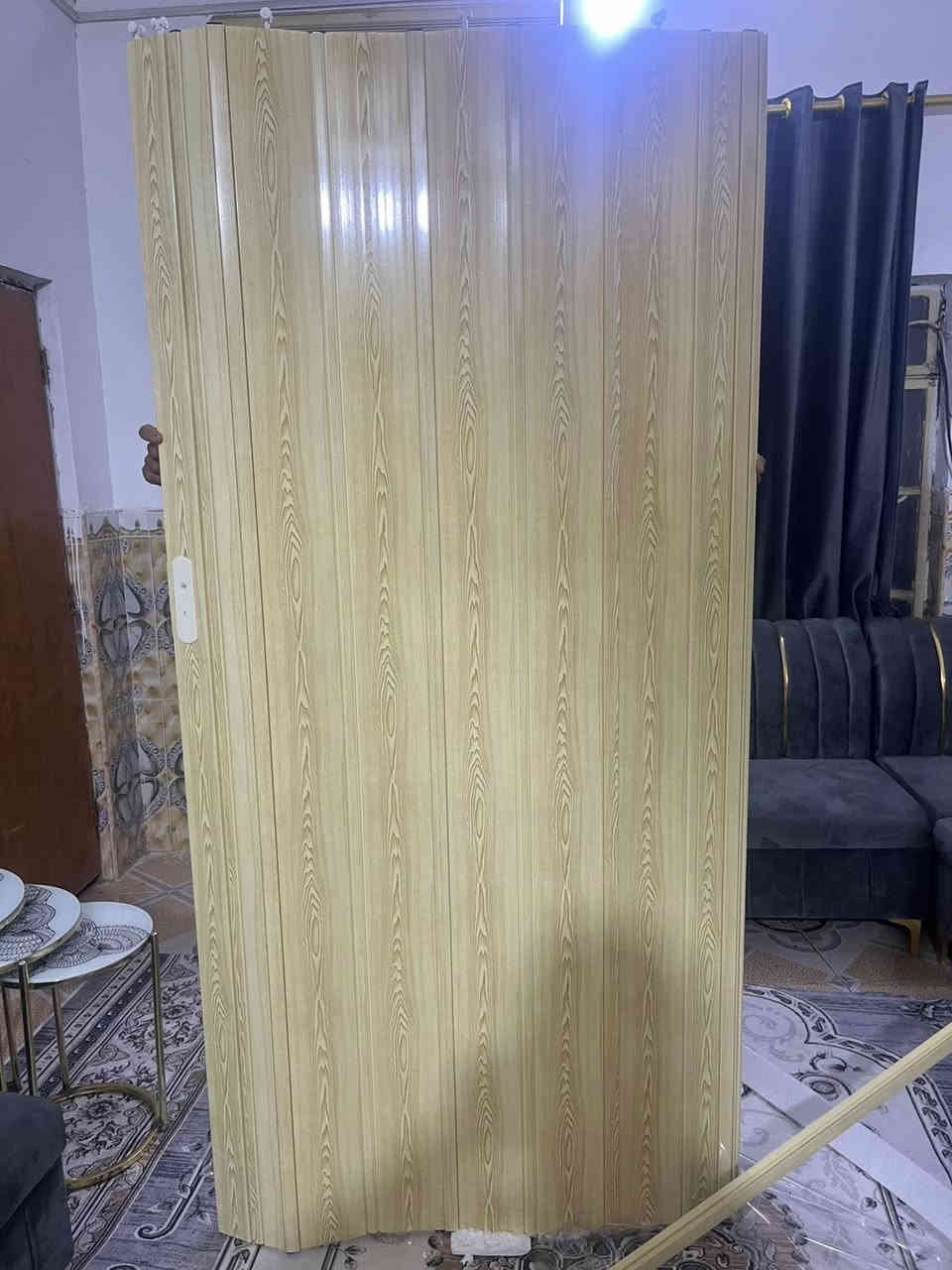 سلام عليكم باب سلايت دفتري  جديد بعده بالكارتون وهاي صورته سعره100  عنواني البصره حكيميه قرب القياده  للاستفسار ‭0773 111 3430‬
