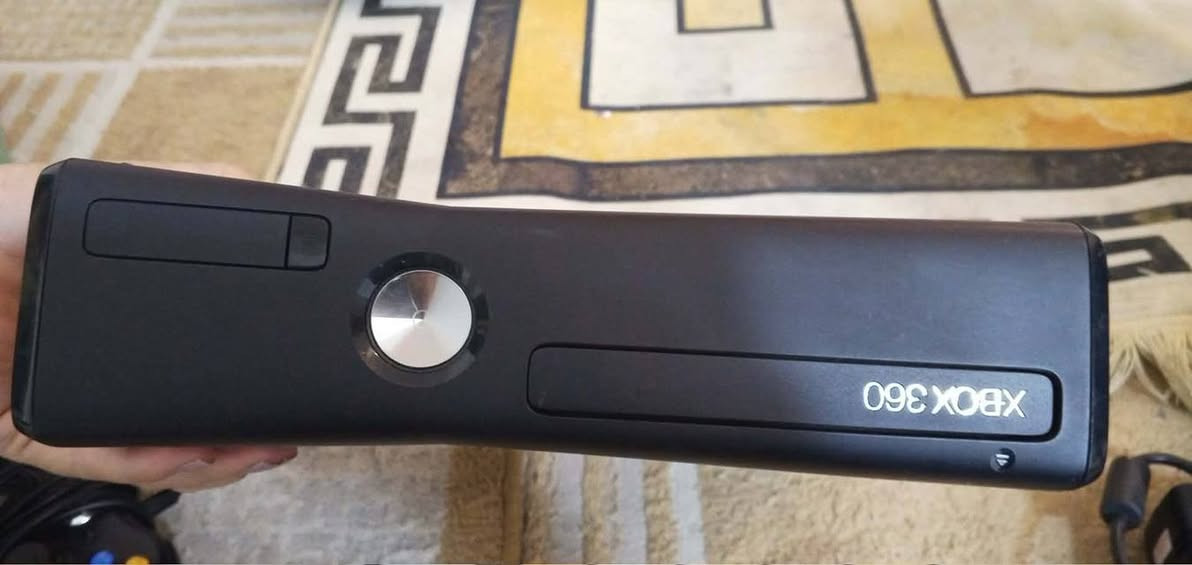 للبيع إكس بوكس يده وحده بصمه 
سلم مو العادي جديد تشغيل مره 1شراي خاص 👍


**إذا كنت صاحب هذا الإعلان وتريد حذفه لأي سبب، رجاءا أرسل رسالة إلى الدعم الفني**