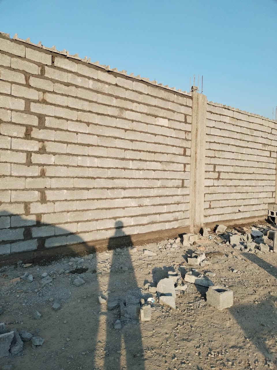 #السلام عليكم #خلفة بناء بلوك   #شغل درجه
اولى العمل قطعي عالدبل التواصل اتصال او واتساب ***********_***********
