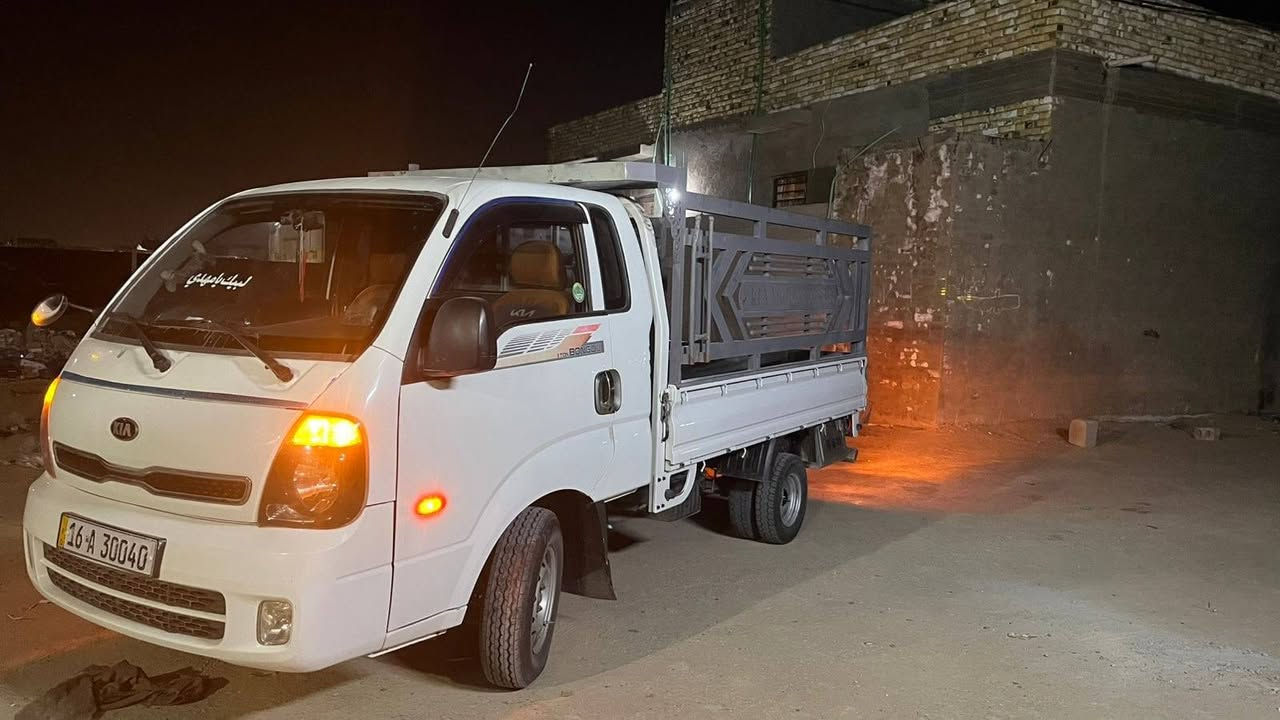 سلام عليكم كيه مسكر ادبلو جاف استوه شاديله مكينه خير من الله مديل ١٨ السعر ١٣٨ وبيه ***********
