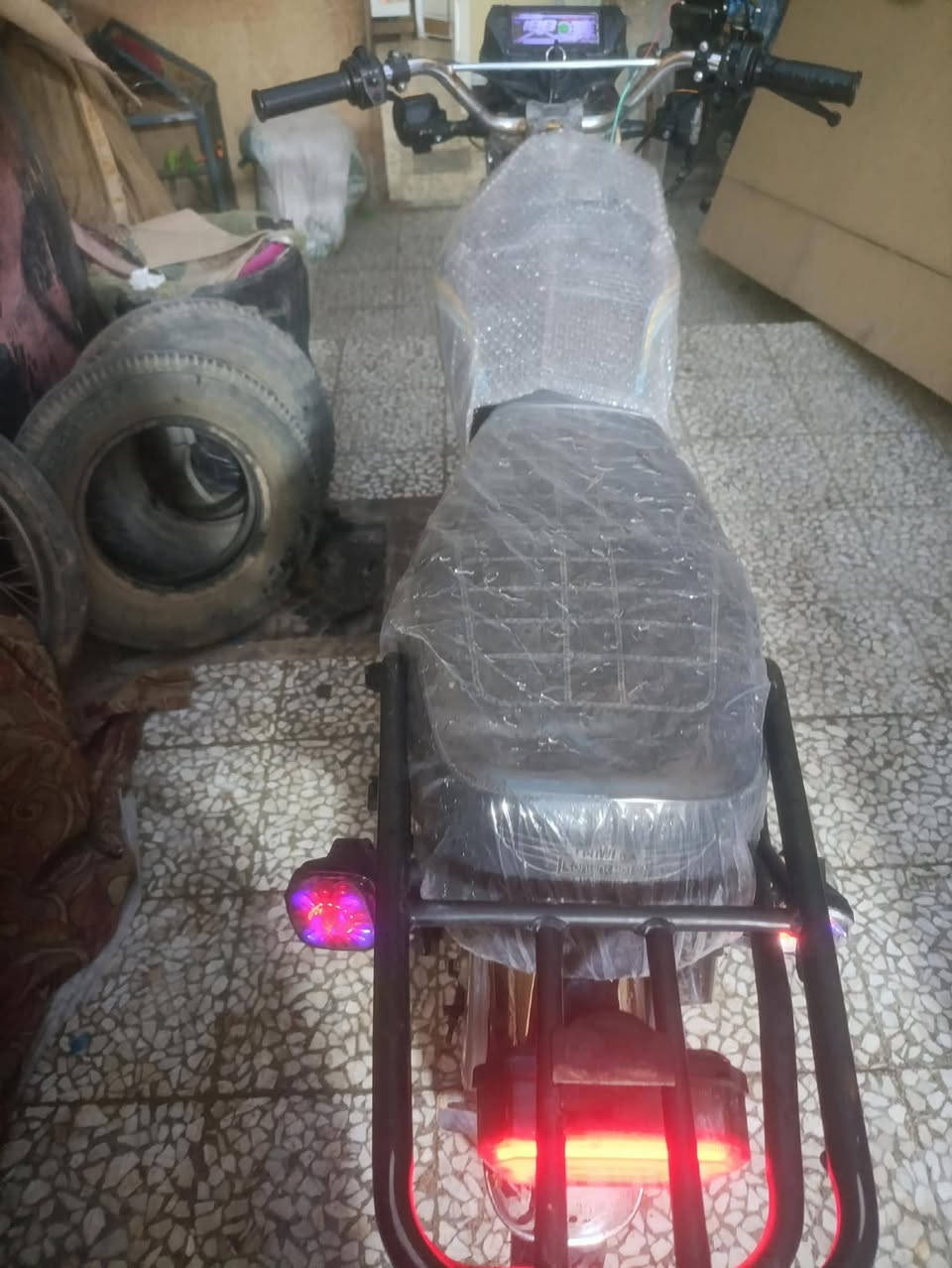 اربع كير سونك باب اول مكينه مامفتوحه مديل 24سنكر سكنر سعره 550مكان نجف حي جزيره ***********
