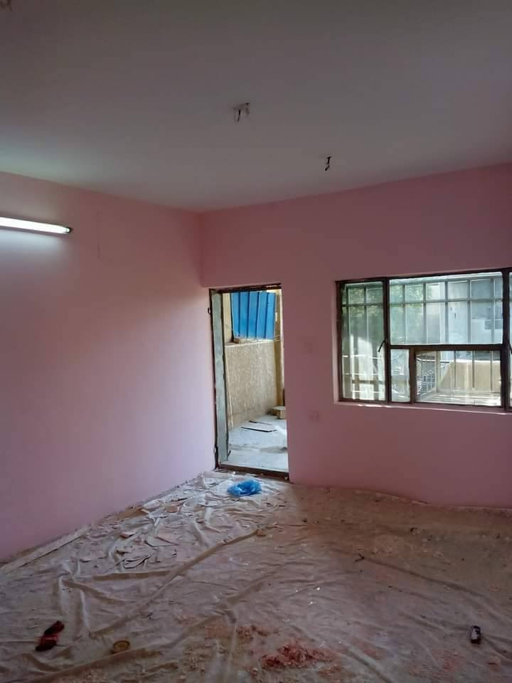 صبغ الدور ولبنايات ورق جدران وديكورات للحجز ولستفسار اتصل ***********.  ***********. ولاء الصباغ
