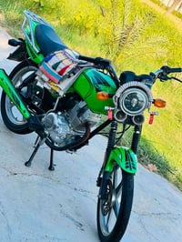 دايوان عظم • ٢٠٢٣ • وراق
