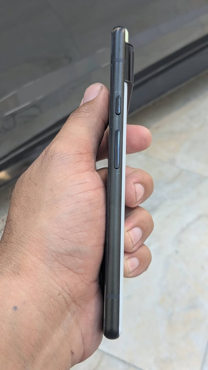 ❌❌بيع فقط ❌❌
Google pixel 6 
كوكل بكسل 6 
نظافة الجهاز واضحة بدون اي خلل 
ذاكرة 128 
محدث اندرويد 17 
كاميرات راقية جهاز فلاكشب 
السعر 250 الف 
العنوان حي الجهاد 
للاستفسار ***********
