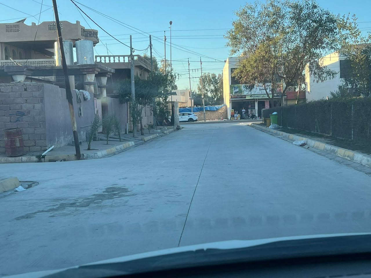 قطعة ارض سكنية حي الثورة ١٢٨م الواجهة ٧ونص خلف التجاري شارع الخشان قرب محلات سعدي الشباط السعر ٣٨ مليون مع مجال بسيط للاستفسار أكثر مراجعة مكتب الزغيت اوالاتصال على الرقم ***********
