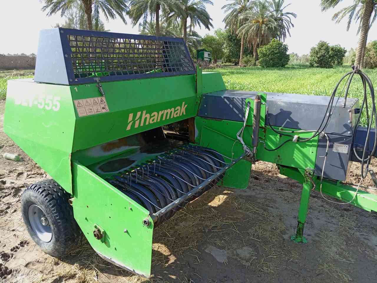 بسبب الوعود الكاذبه سلام عليكم البيع كابسه حجم ٥٥ سعره ٤٠ ورقه بيه مجال الشراي رقم هاتف *********** كورك ***********
