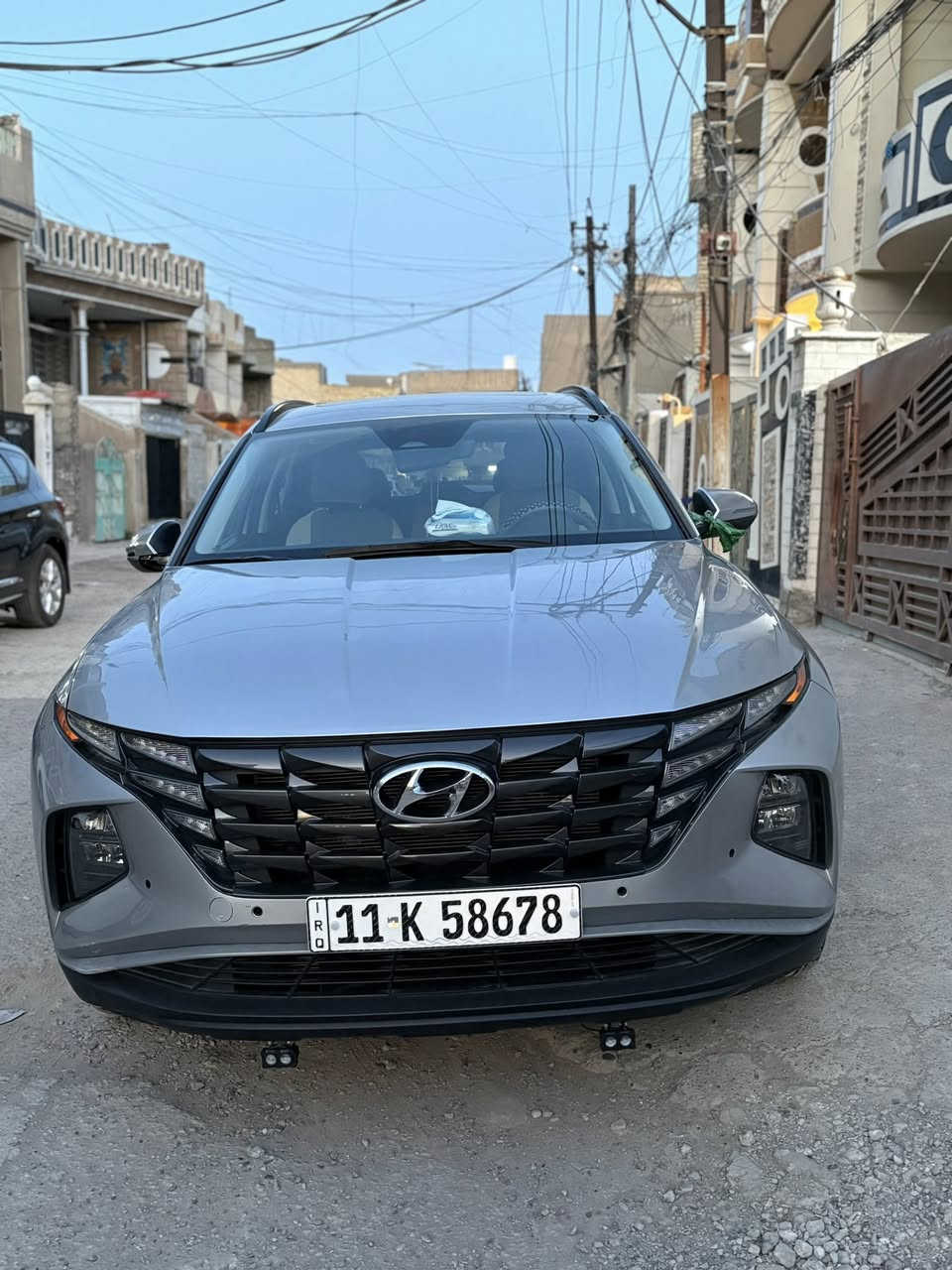 سلام عليكم توسان وارد امريكي موديل 23 للبيع 

.سياره فول ماعدا البانوراما
▪️ماشية 22 الف كيلو
▪️ موديل 2023  
▪️ محرك اقتصادي وقوي  
▪️ شاشة كبيرة + كامرة خلفية  
▪️ تشغيل بصمة وستارت  
▪️ تحكم ستيرن + مثبت سرعة  
▪️ حساسات + أنوار LED  
▪️ تبريد ممتاز وتكييف ثلج  
▪️ داخلية نظيفة جداً  
▪️ سيارة مرتبة وما تحتاج شي  
▪️انظمة قياده اربعه
▪️حادثه ماواصل لالغد ولاشاصي طخطخات فقط
📍السعر188 وبيها مجال
📩 للاستفسار ***********

