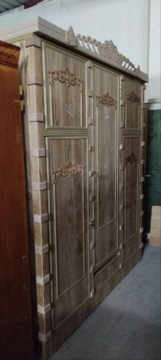 سلام عليكم كناتير حطاطه جديد مو مستخدم كولش حلوه اكوو 4 باب او 3 باب او 2باب كولشي متوفر عندي استفسار خاص


**إذا كنت صاحب هذا الإعلان وتريد حذفه لأي سبب، رجاءا أرسل رسالة إلى الدعم الفني**