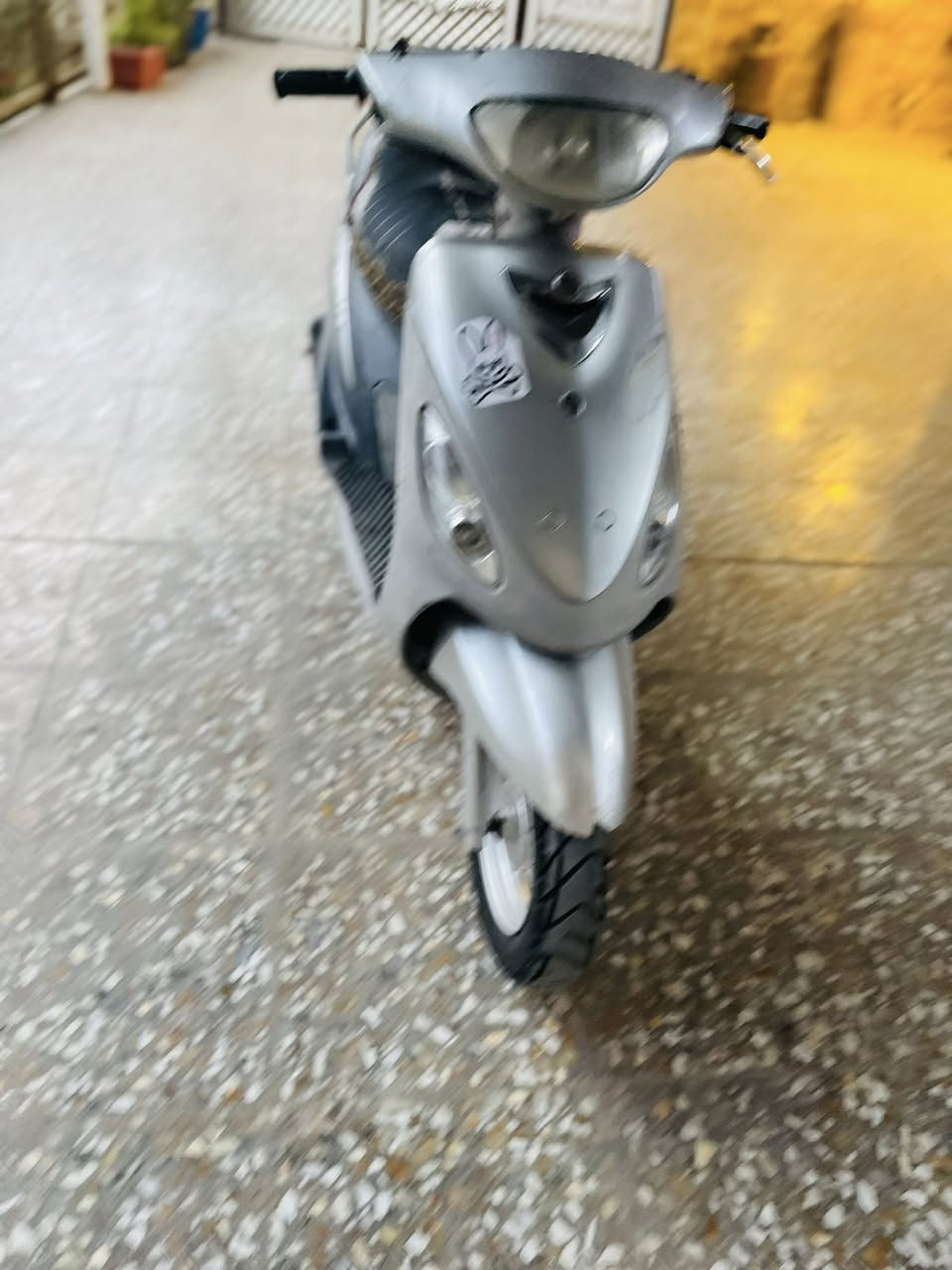 للبيع ماكس منغولي  الدراجه من كلشي  الدراجه بوشه ٤٩ بلاد  الدراجه كله مختمه  شلعه  تشك الكاع كامله مكمله مابيه نقص برغي كله شغاله من الويل للويل سعره 550 وبيه مجال للطبين مكاني بابل  ورديه داخل الجزائر منطقه البوعليان ( الاستفسار خاص ) و هذا رقمي***********و ***********
