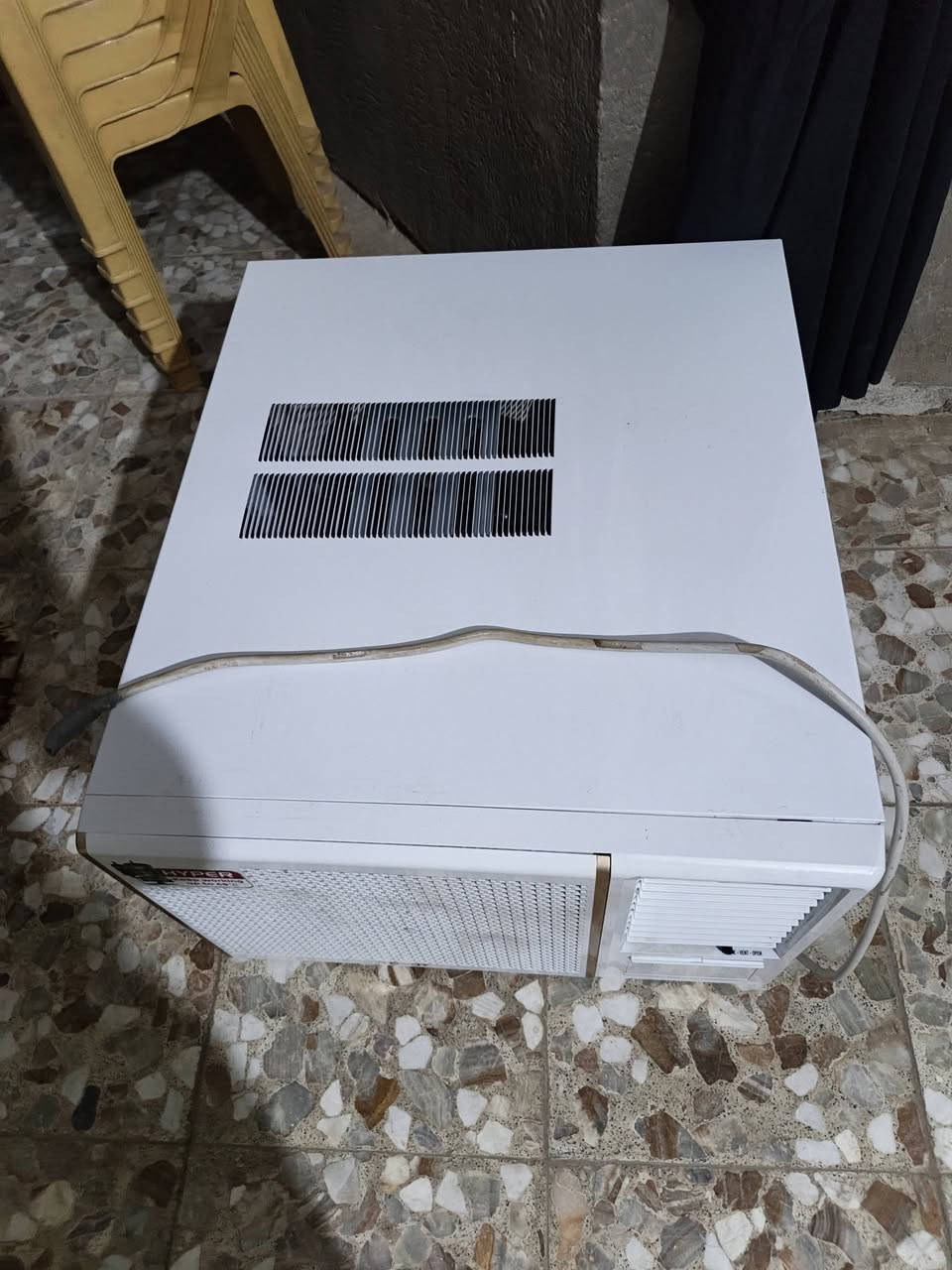 مكيف توسوت 2طن اخو الجديد  واخو لبلاش مستعمل فتره قليله بس3 اشهر والسعر 350  شراي طب خاص  *********** وبي واتساب
النظافه وحده تحجي عمي بعده بالباكيت
مكيف توسوت 2طن اخو الجديد  واخو لبلاش مستعمل فتره قليله بس3 اشهر والسعر 350  شراي طب خاص  *********** وبي واتساب
