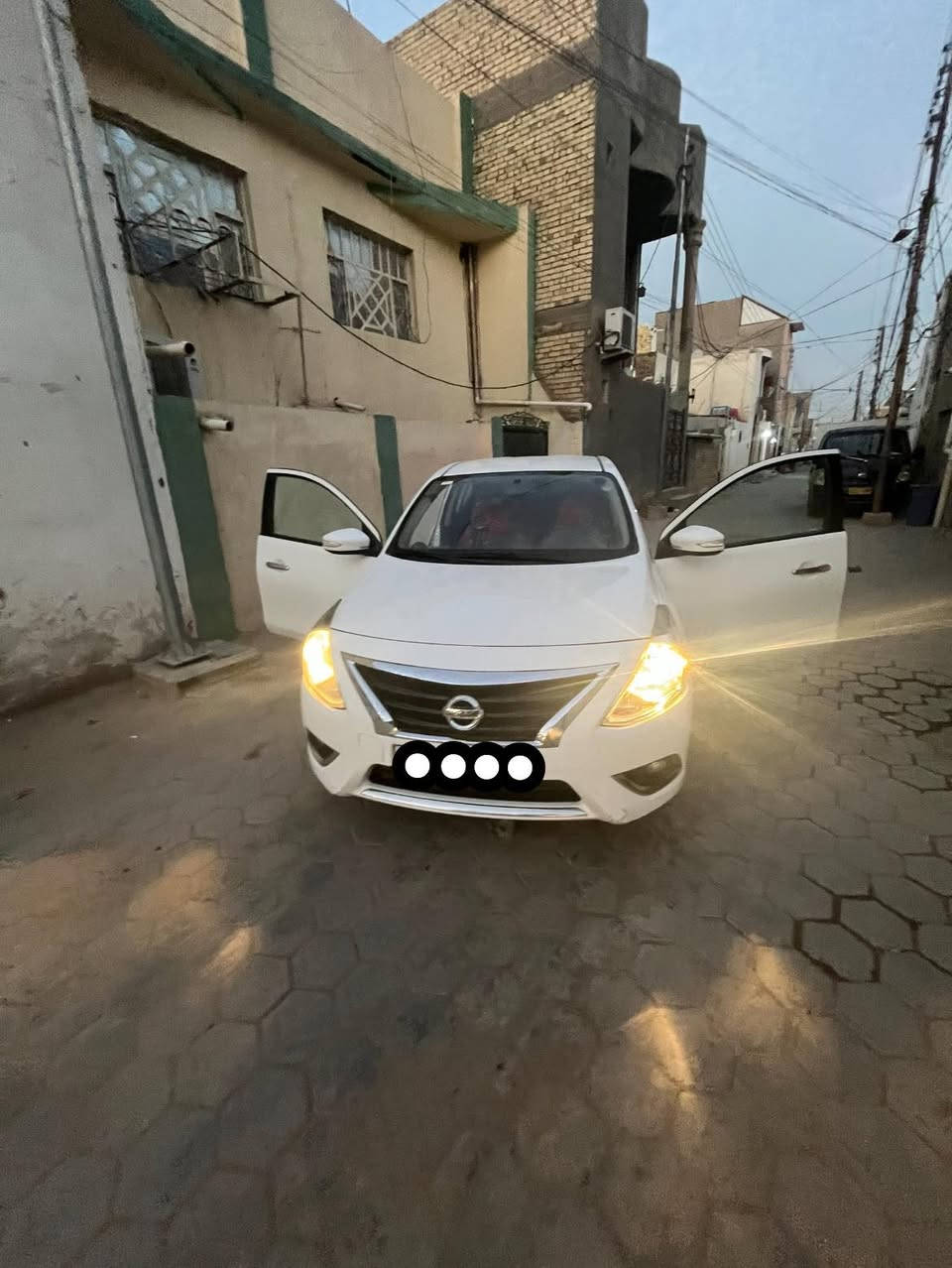 بس الله 
نيسان سني موديل 2023
لون ابيض 
رقم  اربيل انكليزي 
سياره كفاله عامله من كلشي 
مصري 
السعر ١١٩ وبيها مجال مكان النجف 
الرقم ***********
