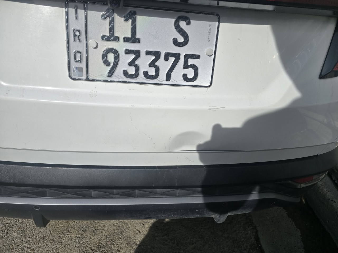 توسان موديل ٢٢ خليجي رقم بغداد ماشية ٥١ الف قابل للزيادة مكفولة بيها طخات خفيفة بالجنطة واضحات بالصورة ٢٠٥ وبيها مجال او مراوس بسبورتج حديث ***********
