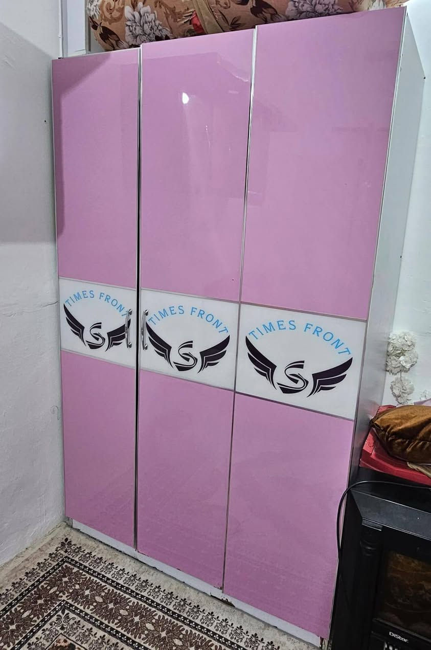 غرفه اطفال للبيع السعر 175الف ***********
