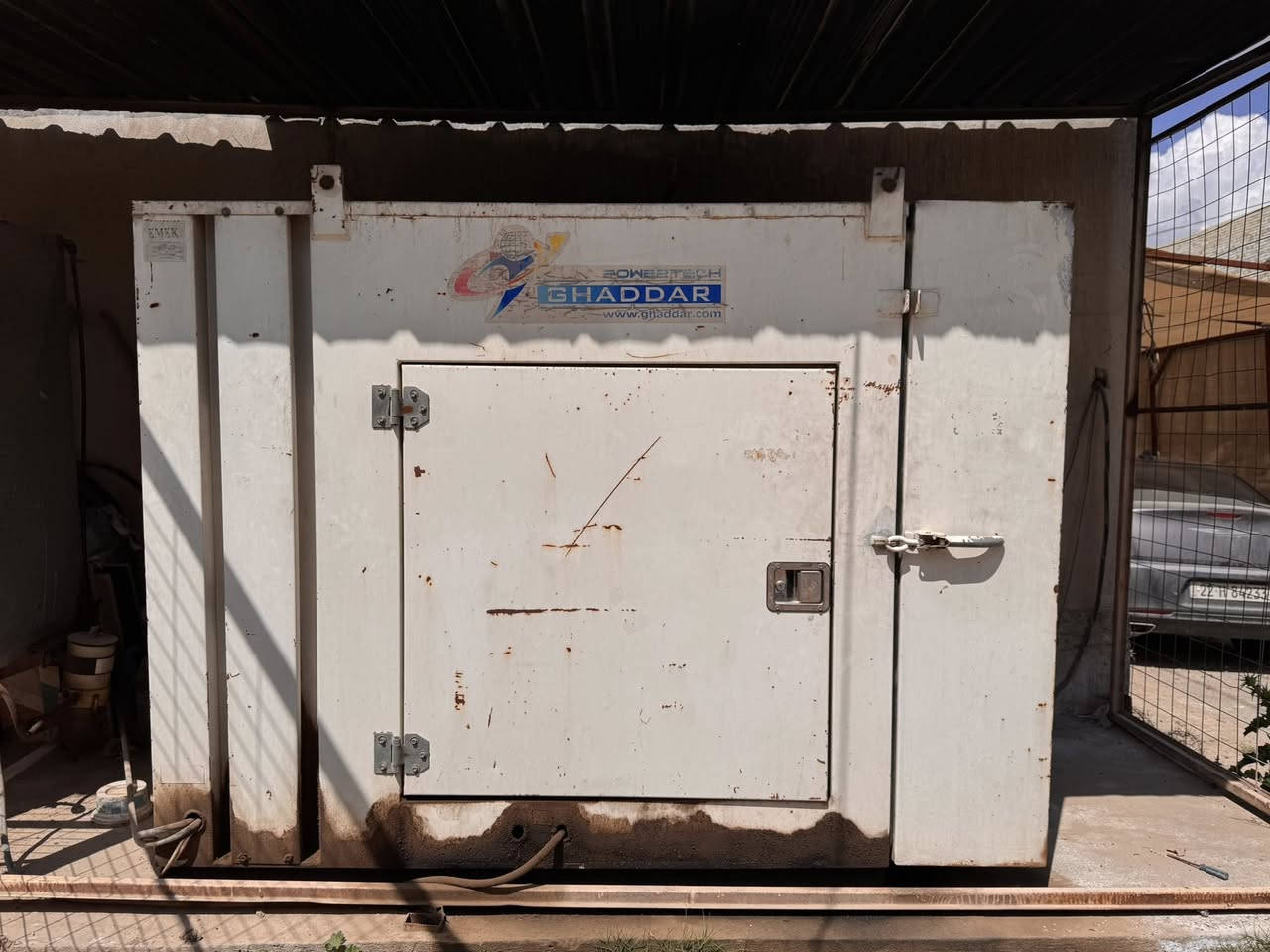 سلام عليكم مولد  استعامل بيت للبيع بيركنز مكينه اصليه مال بيركنز 3 بستم  توليد 14kv  مع الكاتم كامل فول اوتو اطفاء تشغيل حساس دهن حساس مي  كاتم قوي جدا السعر 30 ورقه  موقع المولد بغداد ابو غريب  ***********
