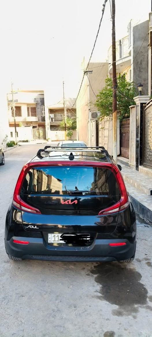 كيا صول موديل ٢٠٢٢ حادثها واضح في الصور السيارة وضعها ممتاز تايرات جدد مواصفات حلوة بيهة تكحيل بلقمارة بسبب شخط بيهة مبين من الحادث تحويل مباشر السيارة بأسمي رايدهة ١٤٥ للاتصال *********** بغداد, العراق
