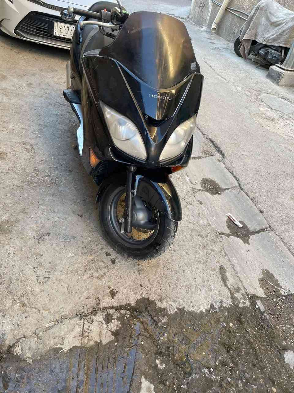 السلام عليكم ٠/٨ عمية بلاد دشبول اصفر دوسات نيكل صالنصة رياضي قطعتين ام الكاتم ومنضومة زنون دراجة مكفولة من النقص شعراية شرط الشلعة ومعدل كفرات شوف العين بصور فقط شخوط بسيطة تريشة بس وحدة نقصها مكاني اعظمية السعر ٨٢٥ للاتصال واتساب موجود ***********
