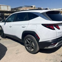 توسان موديل ٢٠٢٥ رقم بغداد ماشيه ٣ الف صور حادثه بالصور ولاقطعه تبديل ...