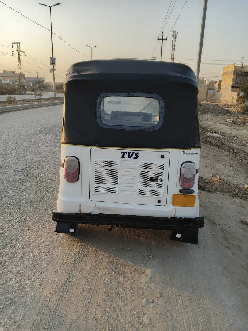 تي في س موديل 20 دشبول 21. رقم بابل   تكتك جاهزه مابيه كل نقص تخم تاير مكينه سلفون   فقط صبغ كاعيات  باقي مكفول. سعره 4700بيه مجال.  شراي يدلل. ***********
