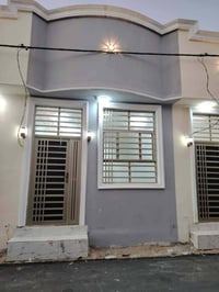 بسم الله الرحمن الرحمن الرحيم بيت للبيع المساحه 50 متر مربع بناء درجه ...