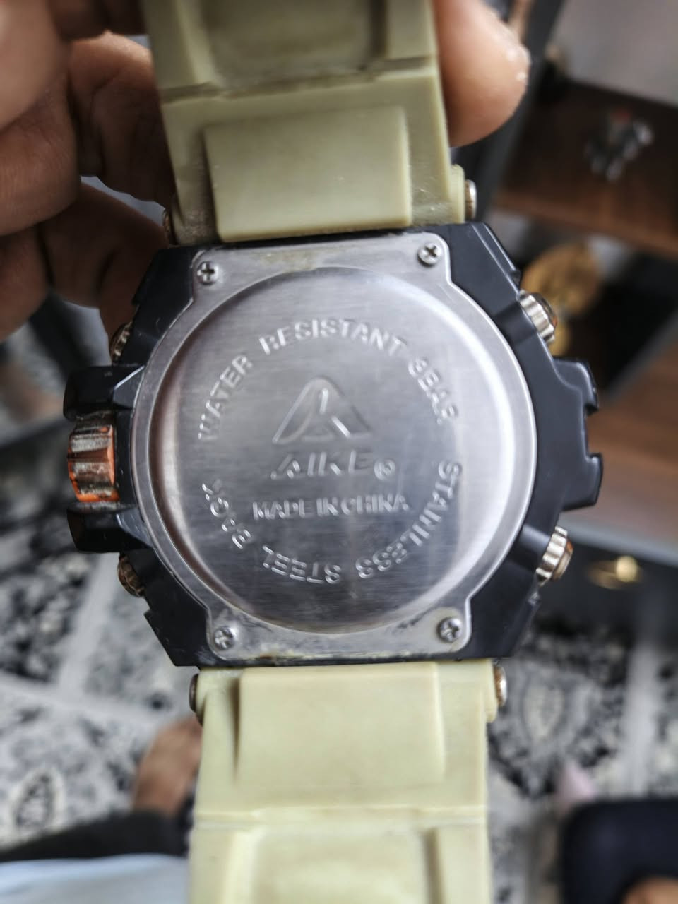 سلام عليكم عندي ساعات ثنين للبيع نوعية كاسيو اصلي 
حط السعر وبل عافية عليك عنواني بغداد حي الري قريب علا المعالف الشراي يجي خاص


**إذا كنت صاحب هذا الإعلان وتريد حذفه لأي سبب، رجاءا أرسل رسالة إلى الدعم الفني**