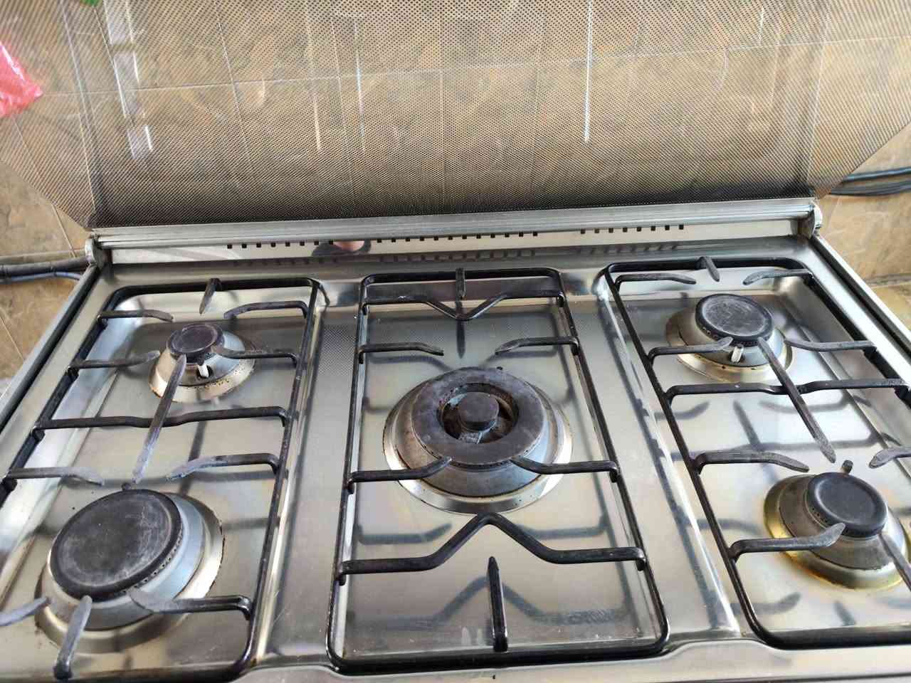 طباخ ٥ عيون نظيف وشغال ما بيه اي ضرر
الفرن ما مستخدم نهائي
المكان حي الجامعة 
السعر ٢٠٠ الف


**إذا كنت صاحب هذا الإعلان وتريد حذفه لأي سبب، رجاءا أرسل رسالة إلى الدعم الفني**