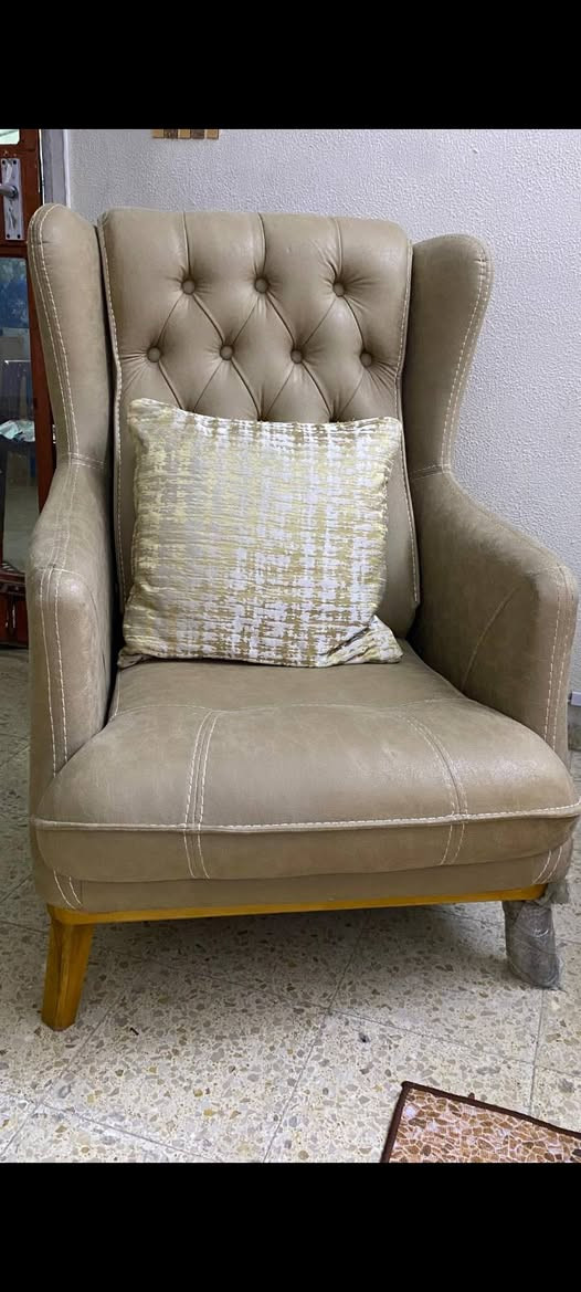 تخم تركي مودرن نظام سرير قلاب ١٠مقاعد  سعر الشراء مليون و٦٠٠الف ابيع ب٧٥٠الف قفلل قضاء المحموديه


**إذا كنت صاحب هذا الإعلان وتريد حذفه لأي سبب، رجاءا أرسل رسالة إلى الدعم الفني**