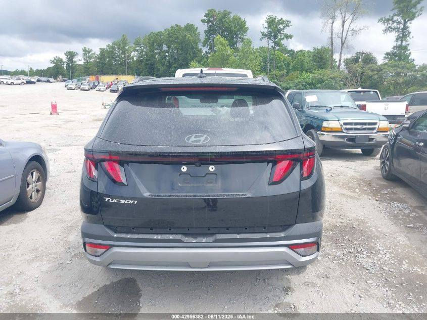 السلام عليكم ورحمة الله وبركاته توكسان 2025 فول عد الفتحه ماشيه ١٨ بيهة بنيد صبغ  مكاني بغداد البلديات
***********  السعر 219 بغداد, العراق
