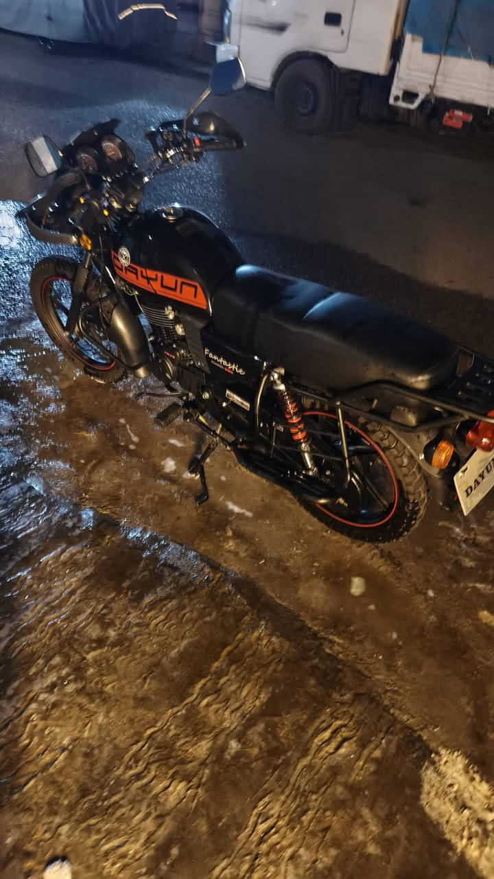 🏍️ السلام عليكم اخوان دراجه دايوان موديل 2025 زيرو ماشيه بس 4189 نظيفه الدراجه 
الموصفات 
دبل بصمه 
دبل سويچ
مدوشمه جديد 
دايوان جبلي 
المكان بغداد البنوك
السعر 1700
الرقم ***********
